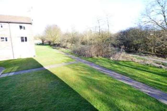  Image of 2 bedroom Apartment to rent in Arosa Drive Birmingham B17 at Arosa Drive Harborne Birmingham, B17 0SB