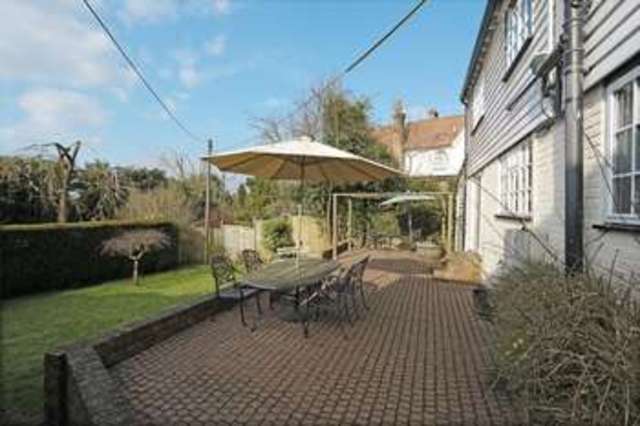  Image of 4 bedroom Detached house for sale in Mardens Hill Crowborough TN6 at Mardens Hill  Crowborough, TN6 1XL