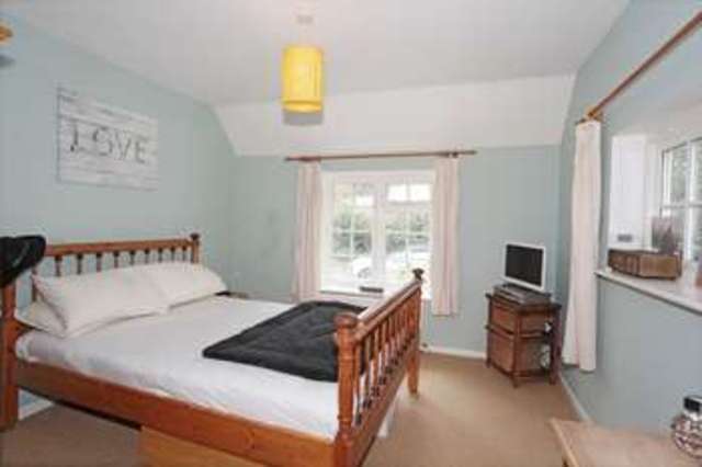  Image of 4 bedroom Detached house for sale in Mardens Hill Crowborough TN6 at Mardens Hill  Crowborough, TN6 1XL