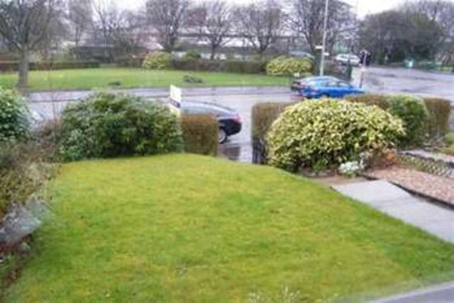  Image of 3 bedroom Terraced house to rent in Auldhouse Road Glasgow G43 at Glasgow, G43 1XE
