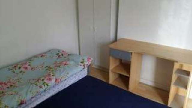  Image of 4 bedroom House Share to rent in Austrey Avenue Beeston Nottingham NG9 at Beeston Bristol Beeston, NG9 2SX