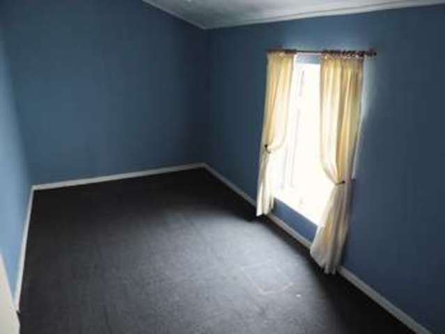  Image of 3 bedroom Terraced house for sale in Avondale Road Lowestoft NR32 at Avondale Road  Lowestoft, NR32 2HU