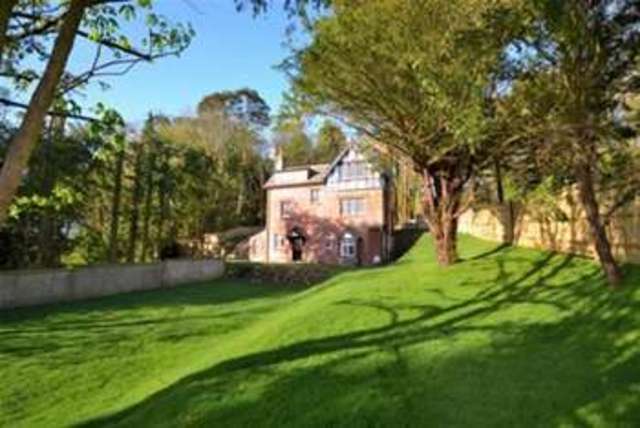  Image of 3 bedroom Detached house to rent in Heathfield Road Burwash Etchingham TN19 at Burwash, TN19 7LF