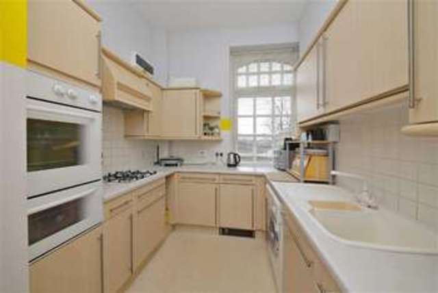  Image of 2 bedroom Flat for sale in Newsholme Drive London N21 at Ballentyne Court Winchmore Hill Winchmore Hill, N21 1UF