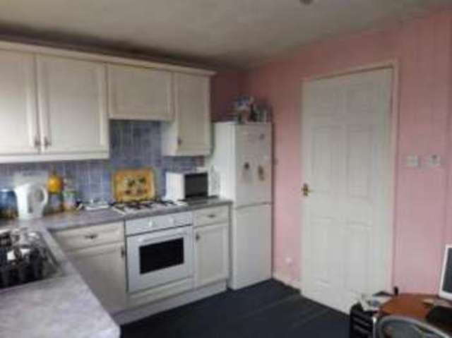  Image of 2 bedroom Terraced house for sale in Bankfield Avenue Kirkheaton Huddersfield HD5 at Huddersfield West Yorkshire Kirkheaton, HD5 0JL