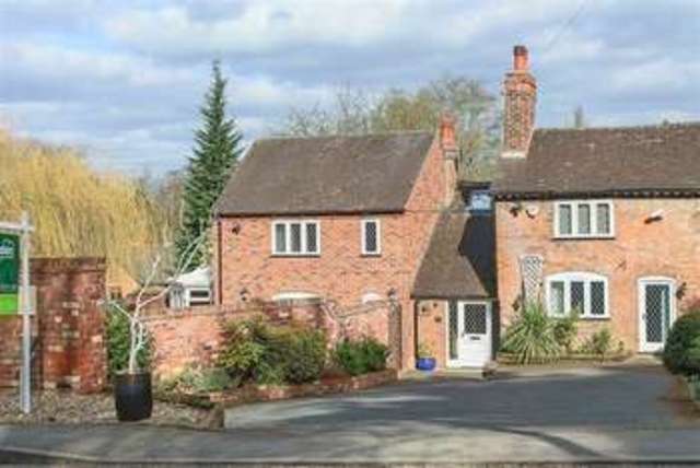  Image of 3 bedroom Semi-Detached house for sale in Barnt Green Road Rednal Birmingham B45 at Barnt Green Road  Cofton Hackett, B45 8PH