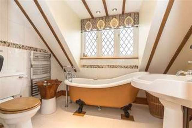  Image of 3 bedroom Semi-Detached house for sale in Barnt Green Road Rednal Birmingham B45 at Barnt Green Road  Cofton Hackett, B45 8PH