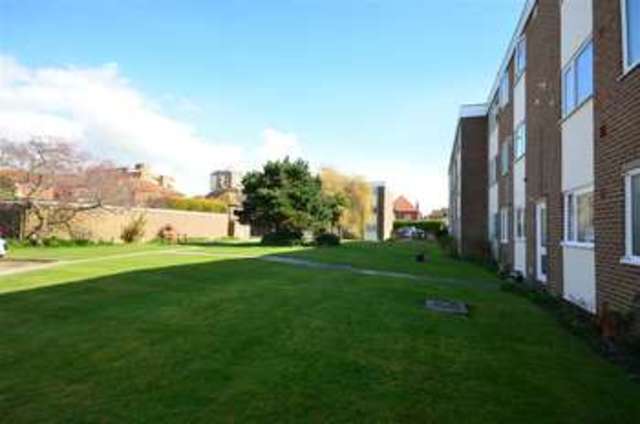  Image of 2 bedroom Flat for sale in Bath Road Worthing BN11 at Worthing West Sussex Worthing, BN11 3PB