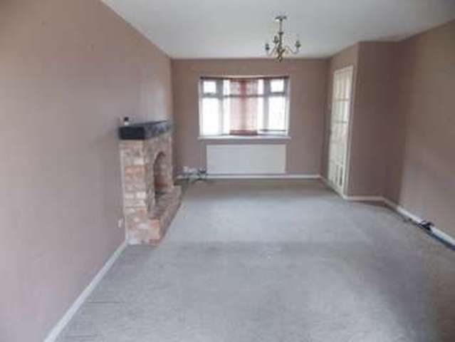  Image of 3 bedroom Town House for sale in Beatty Walk Ilkeston DE7 at Beatty Walk  Ilkeston, DE7 8PP