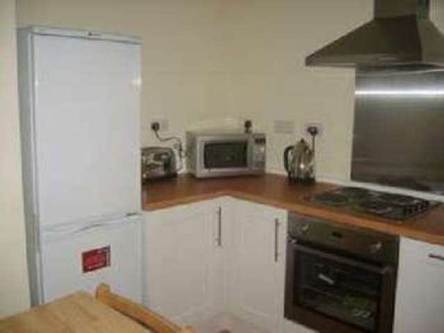  Image of 4 bedroom House Share to rent in Beeston Road Nottingham NG7 at Dunkirk Bristol Dunkirk, NG7 2JQ