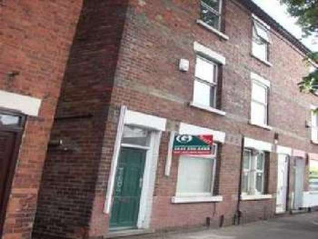  Image of 4 bedroom House Share to rent in Beeston Road Nottingham NG7 at Dunkirk Bristol Dunkirk, NG7 2JS