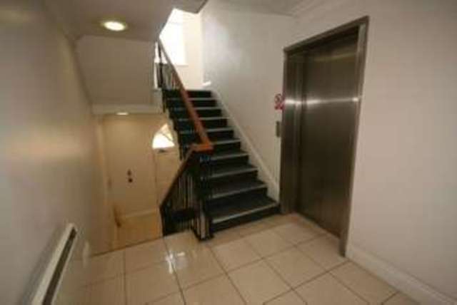  Image of 2 bedroom Apartment to rent in Brown Street Hale Altrincham WA14 at Altrincham, WA14 2ET