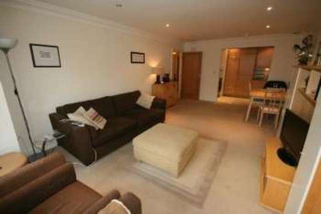  Image of 2 bedroom Apartment to rent in Brown Street Hale Altrincham WA14 at Altrincham, WA14 2ET