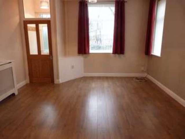  Image of 2 bedroom Terraced house to rent in Beresford Street Oldham OL4 at Beresford Street  Oldham, OL4 2DT