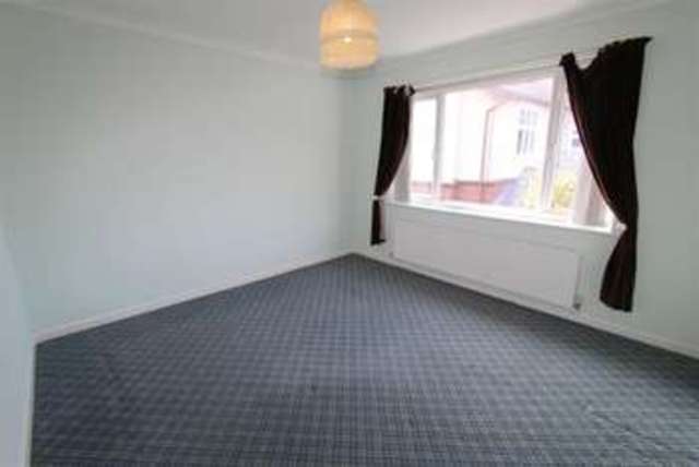  Image of 2 bedroom Property for sale in Beverley Road North St. Annes Lytham St. Annes FY8 at Beverley Road North Lytham St Annes Lytham St Annes, FY8 3EY