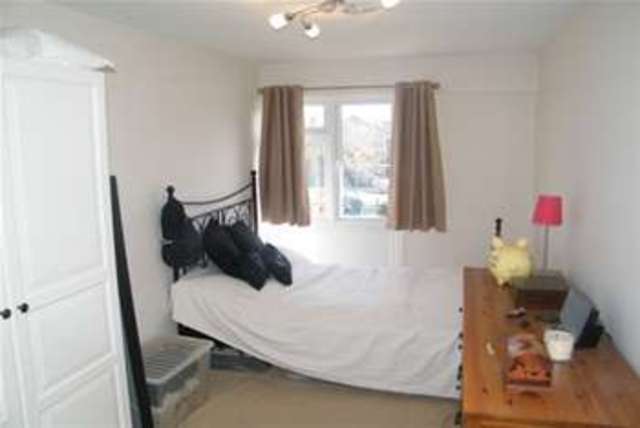  Image of 3 bedroom Detached house to rent in Parklands Billericay CM11 at Billericay, CM11 1AS