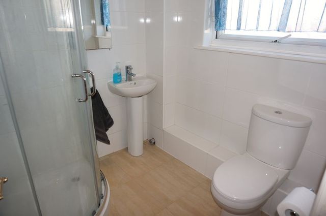  Image of 4 bedroom Terraced house for sale in Binhamy Close Bude EX23 at Binhamy Close  Bude, EX23 8RX