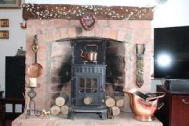  Image of 3 bedroom Semi-Detached house for sale in Birmingham Road Stratford-upon-Avon CV37 at Stratford-upon-Avon Warwickshire Shottery, CV37 0RE