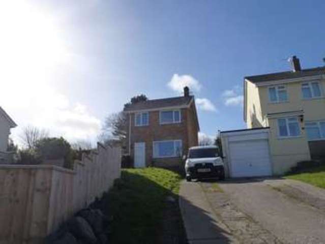  Image of 3 bedroom Detached house to rent in Elizabeth Close Bodmin PL31 at Elizabeth Close  Bodmin, PL31 1HY
