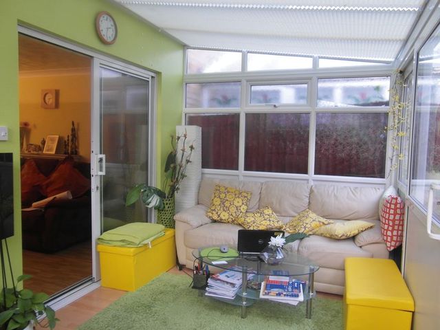  Image of 2 bedroom Terraced house to rent in Boleyn Close Maidenbower Crawley RH10 at Boleyn Close Maidenbower Crawley, RH10 7QJ