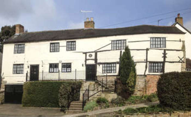  Image of 4 bedroom Detached house for sale in Bondgate Castle Donington Derby DE74 at Castle Donington Castle Donington Derbyshire, DE74 2NS