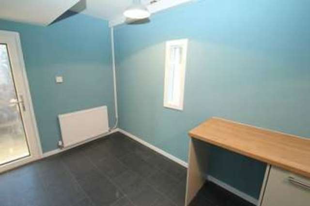  Image of 2 bedroom Property to rent in Braeside Sauchie Alloa FK10 at Braeside  Sauchie, FK10 3DR