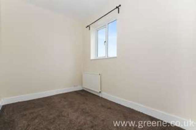  Image of 2 bedroom Flat to rent in Bravington Road London W9 at London  Maida Hill, W9 3AA
