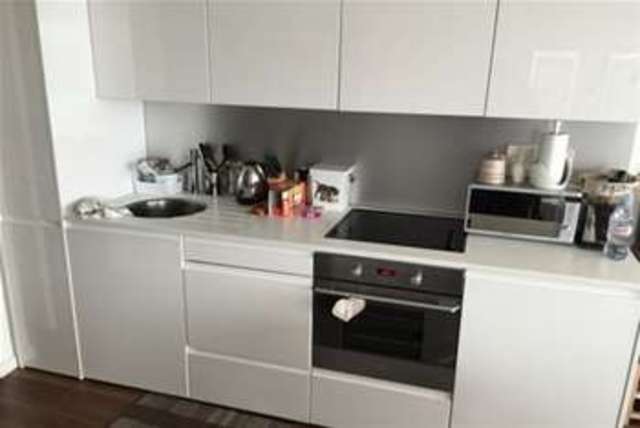  Image of 2 bedroom Flat to rent in Water Lane Holbeck Leeds LS11 at Leeds, LS11 5QD