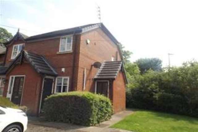  Image of 2 bedroom Flat to rent in Brigadier Close Withington Manchester M20 at Manchester, M20 3BX