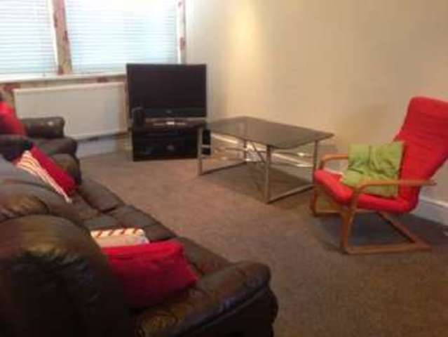  Image of 8 bedroom House Share to rent in Bristol Road Selly Oak Birmingham B29 at Selly Oak Bristol Selly Oak, B29 6NA