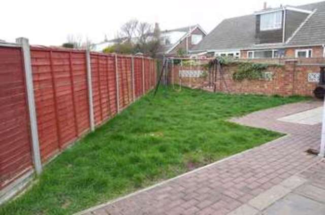  Image of 3 bedroom Detached house for sale in Broadacres Carlton Goole DN14 at Carlton East Yorkshire, DN14 9ND