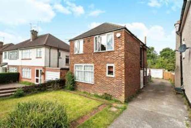  Image of 2 bedroom Flat to rent in Brookfield Crescent Kenton Harrow HA3 at Brookfield Crescent  Harrow, HA3 0UT