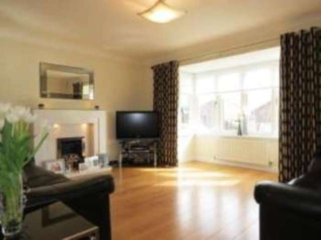  Image of 4 bedroom Detached house for sale in Broom Crescent Falkirk FK1 at Falkirk Stirlingshire Falkirk, FK1 5RE