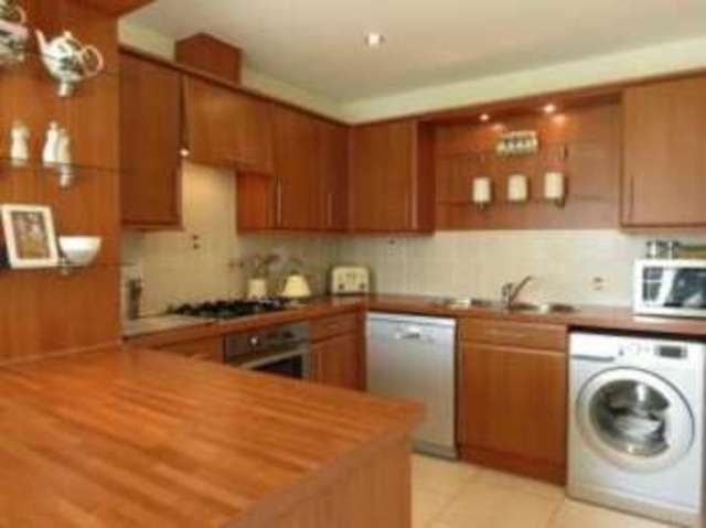  Image of 4 bedroom Detached house for sale in Broom Crescent Falkirk FK1 at Falkirk Stirlingshire Falkirk, FK1 5RE