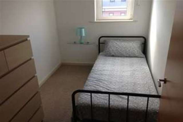  Image of 2 bedroom Flat to rent in Central Way Warrington WA2 at Warrington, WA2 7TJ