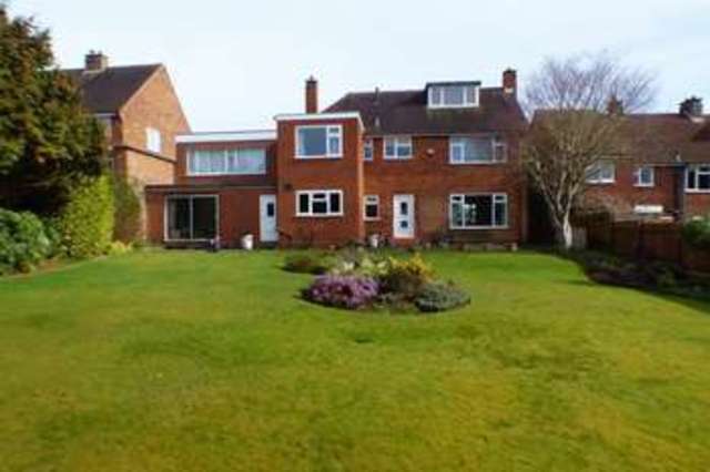  Image of 4 bedroom Detached house for sale in Bryony Road Birmingham B29 at Bryony Road Selly Oak Birmingham, B29 4BU