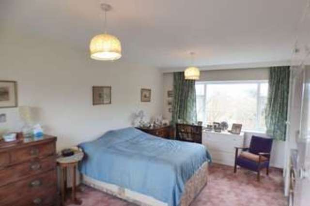  Image of 4 bedroom Detached house for sale in Bryony Road Birmingham B29 at Bryony Road Selly Oak Birmingham, B29 4BU