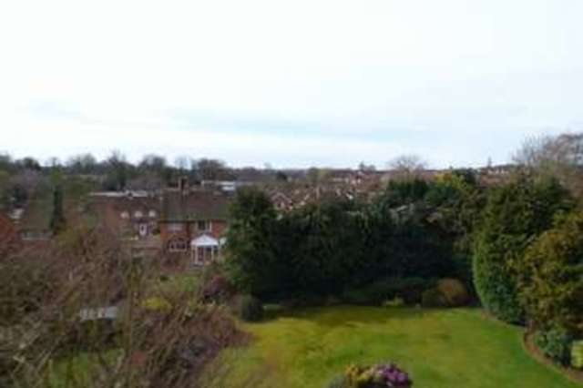  Image of 4 bedroom Detached house for sale in Bryony Road Birmingham B29 at Bryony Road Selly Oak Birmingham, B29 4BU