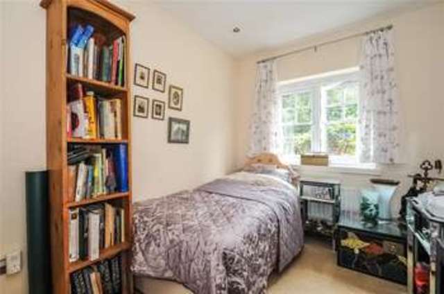  Image of 2 bedroom Apartment for sale in Middle Gordon Road Camberley GU15 at Middle Gordon Road Camberley Camberley, GU15 2JA