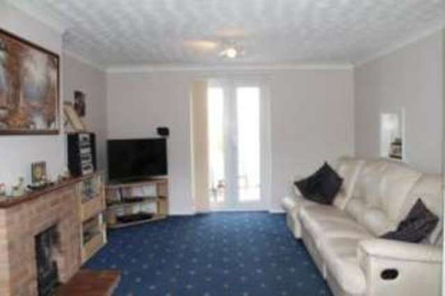  Image of 3 bedroom Semi-Detached house for sale in Buckley Road Leamington Spa CV32 at Leamington Spa Warwickshire Royal Leamington Spa, CV32 7QL