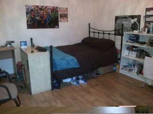  Image of 6 bedroom House Share to rent in Burford Road Nottingham NG7 at Forest Fields Bristol Forest Fields, NG7 6BB