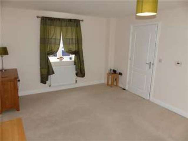  Image of 4 bedroom Detached house to rent in Bushfield Court Shortstown Bedford MK42 at Shortstown Bedford Harrowden, MK42 0GJ