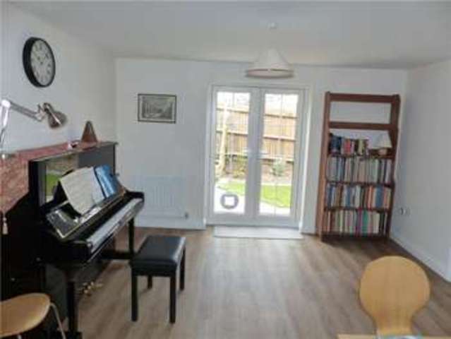  Image of 4 bedroom Detached house to rent in Bushfield Court Shortstown Bedford MK42 at Shortstown Bedford Harrowden, MK42 0GJ
