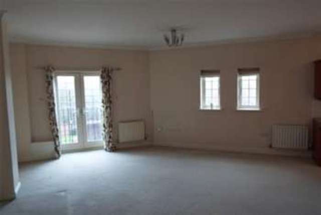  Image of 2 bedroom Mews to rent in Butts Green Westbrook Warrington WA5 at Warrington, WA5 7XT