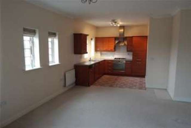  Image of 2 bedroom Mews to rent in Butts Green Westbrook Warrington WA5 at Warrington, WA5 7XT
