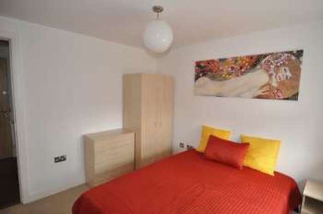  Image of 1 bedroom Flat to rent in Braggs Lane St. Philips Bristol BS2 at Braggs Lane  Bristol, BS2 0AX