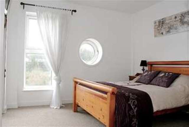  Image of 2 bedroom Flat to rent in Victoria Wharf Watkiss Way Cardiff CF11 at Cardiff, CF11 0SA