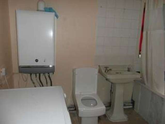  Image of 2 bedroom Terraced house to rent in Cameron Road Pear Tree Derby DE23 at Cameron Road  Derby, DE23 8RT