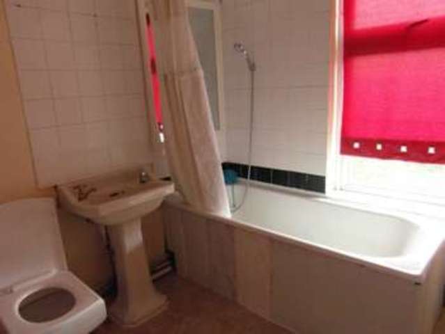  Image of 2 bedroom Terraced house to rent in Cameron Road Pear Tree Derby DE23 at Cameron Road  Derby, DE23 8RT