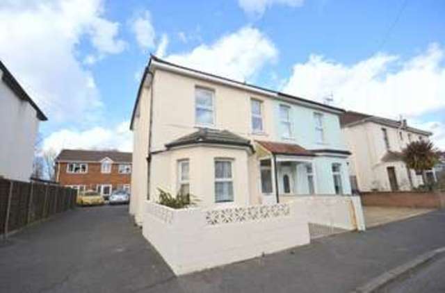  Image of 3 bedroom Semi-Detached house to rent in Capstone Place Bournemouth BH8 at Capstone Place  Bournemouth, BH8 8RW
